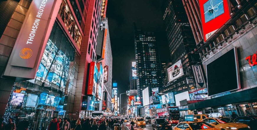 The Entrepreneur's Blueprint to Digital Marketing- Build Your Brand and Attract Customers